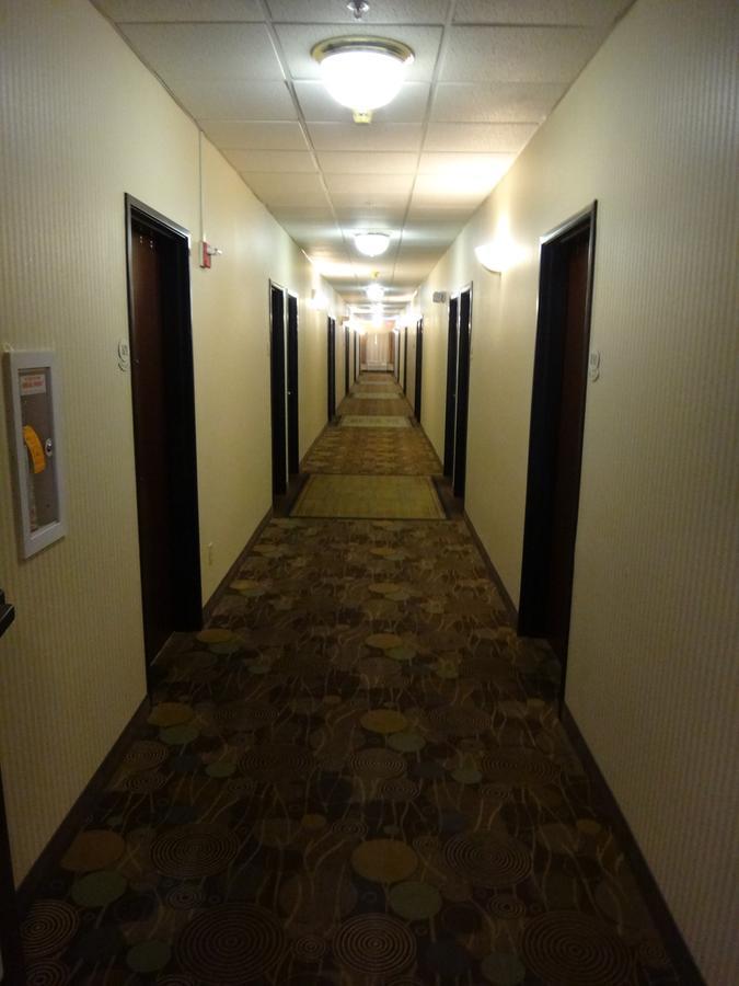 Windsor Inn & Suites Dodge City Dış mekan fotoğraf